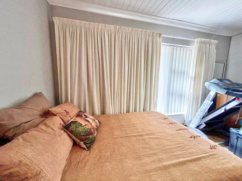 4 Bedroom Property for Sale in Stilbaai Wes Western Cape